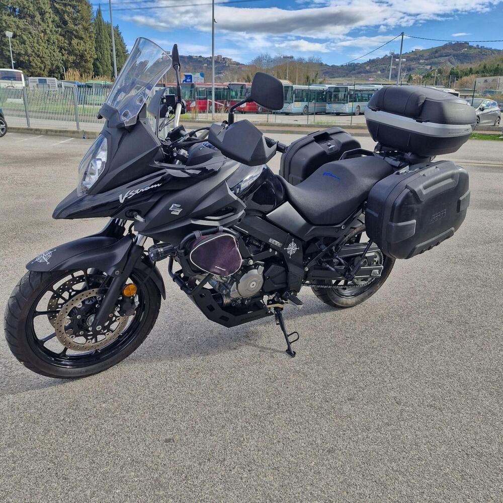 Suzuki V-Strom 650 (2021 - 25) (4)