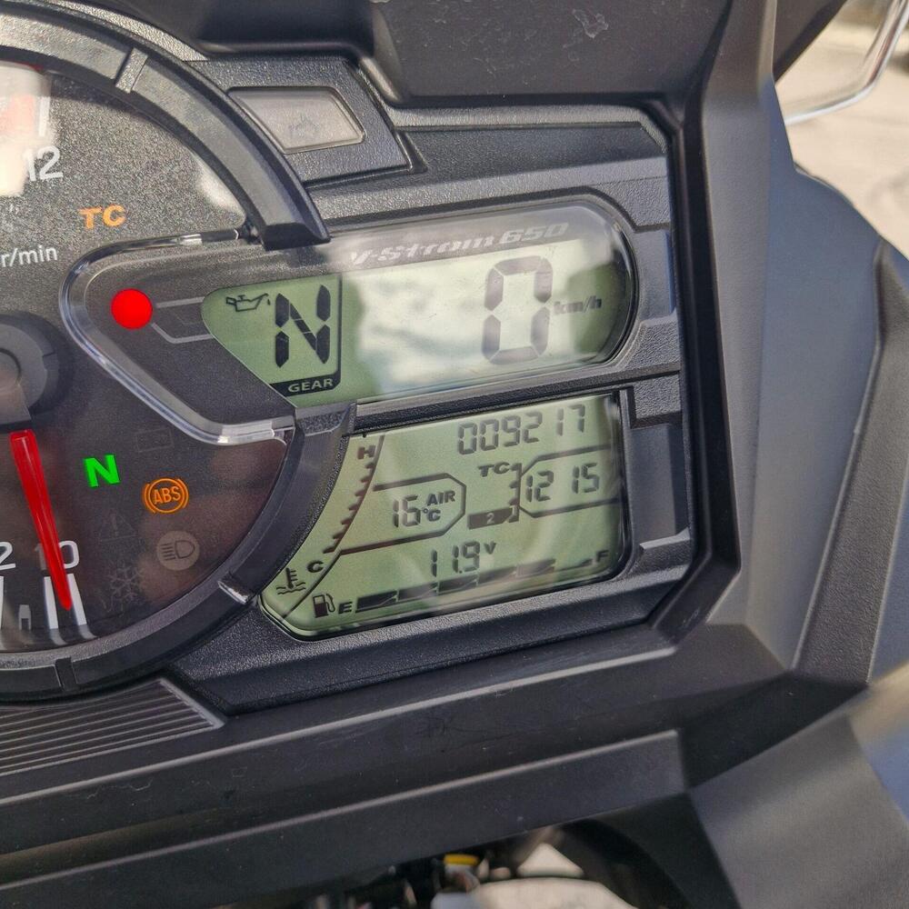 Suzuki V-Strom 650 (2021 - 25) (8)