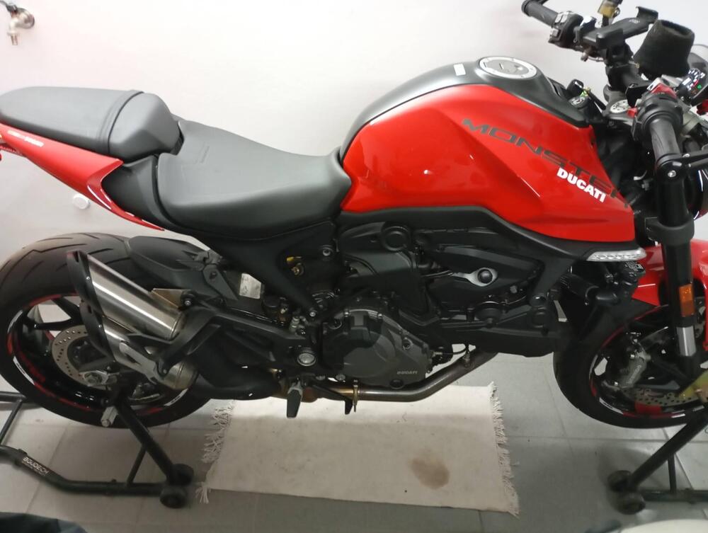 Ducati Monster 937 + (2021 - 25) (3)