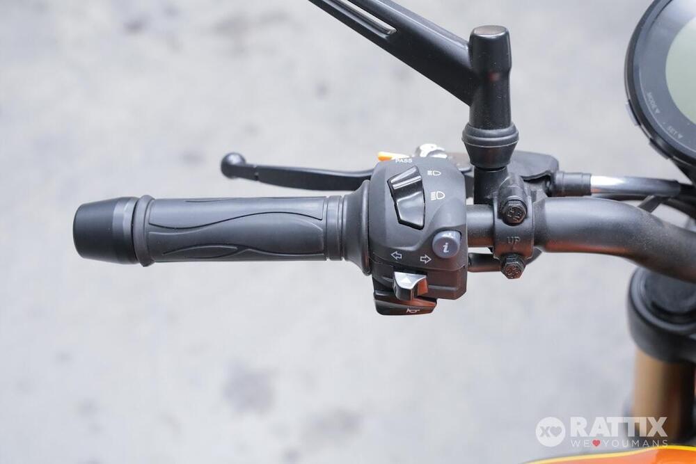 TVS Motor Ronin 250 (2024 - 26) (11)