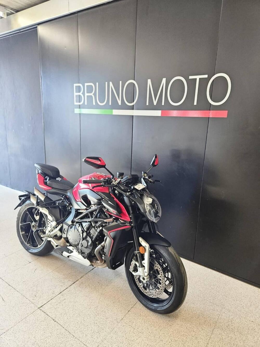 MV Agusta Brutale 1000 RS (2022 - 26) (6)