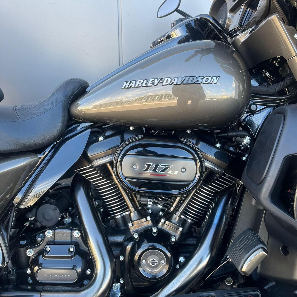 Harley-Davidson 117 Limited (2021) - FLHTKSE (9)