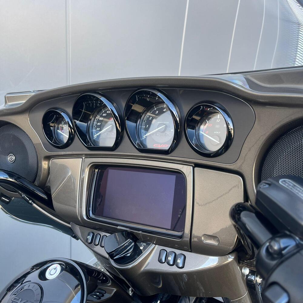 Harley-Davidson 117 Limited (2021) - FLHTKSE (15)