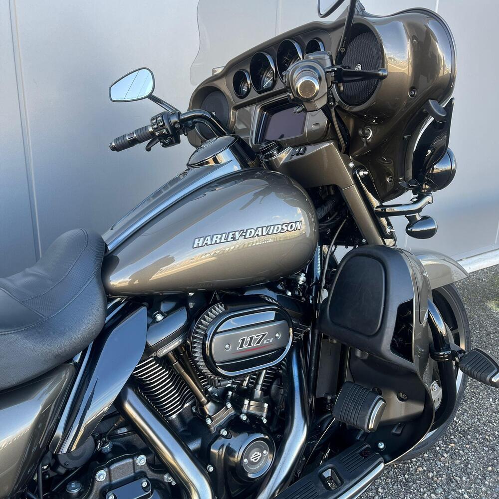 Harley-Davidson 117 Limited (2021) - FLHTKSE (10)