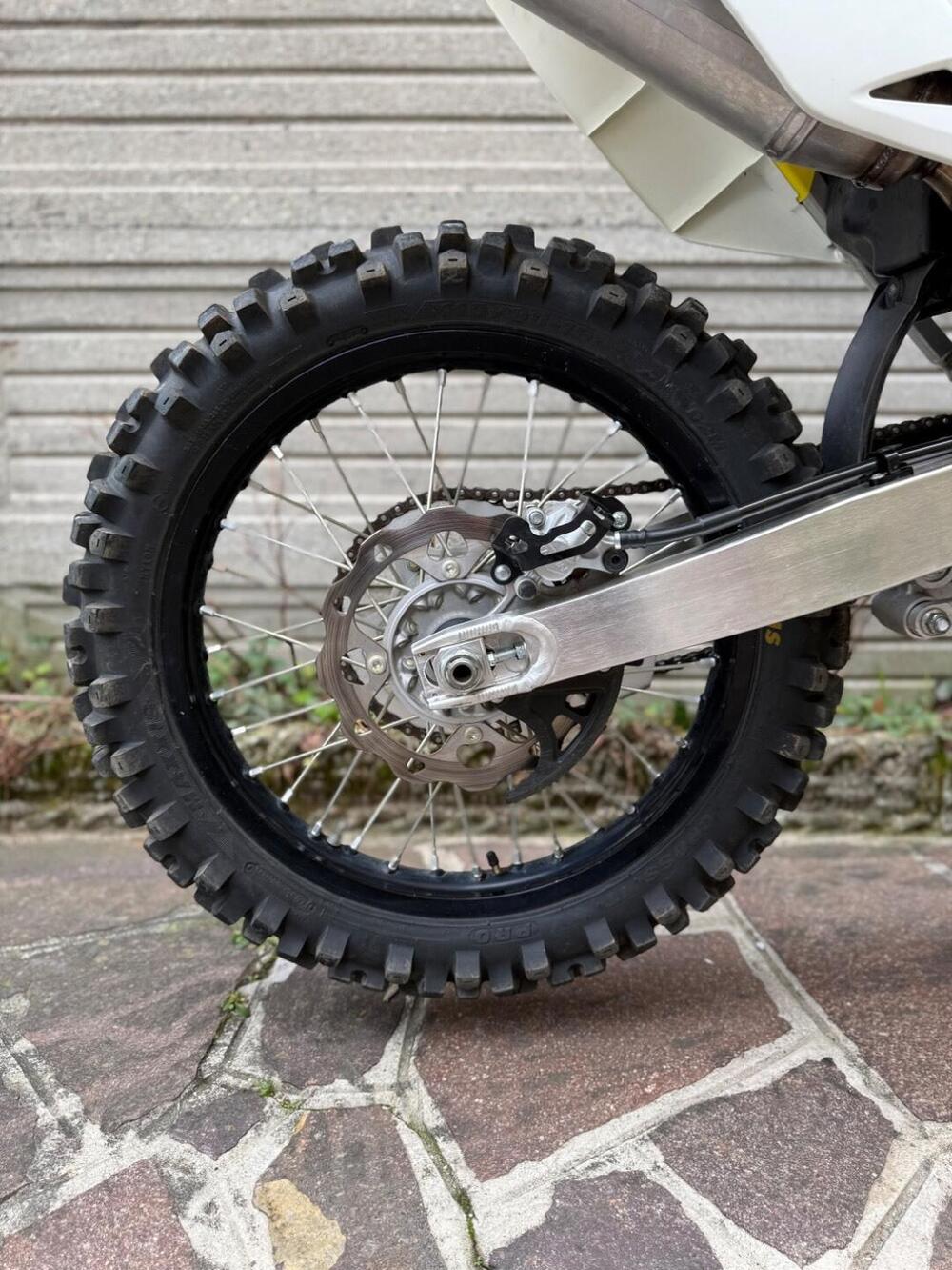 Suzuki RM-Z 250 (2017- 18) (6)