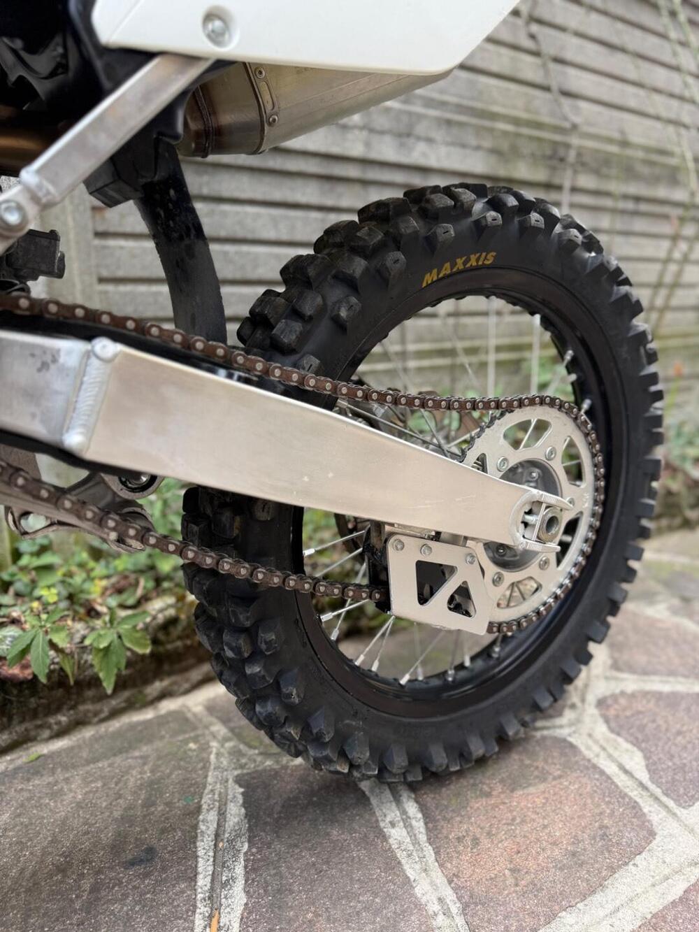 Suzuki RM-Z 250 (2017- 18) (14)