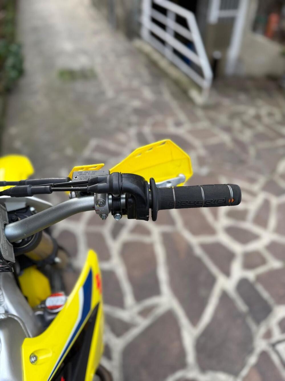 Suzuki RM-Z 250 (2017- 18) (18)