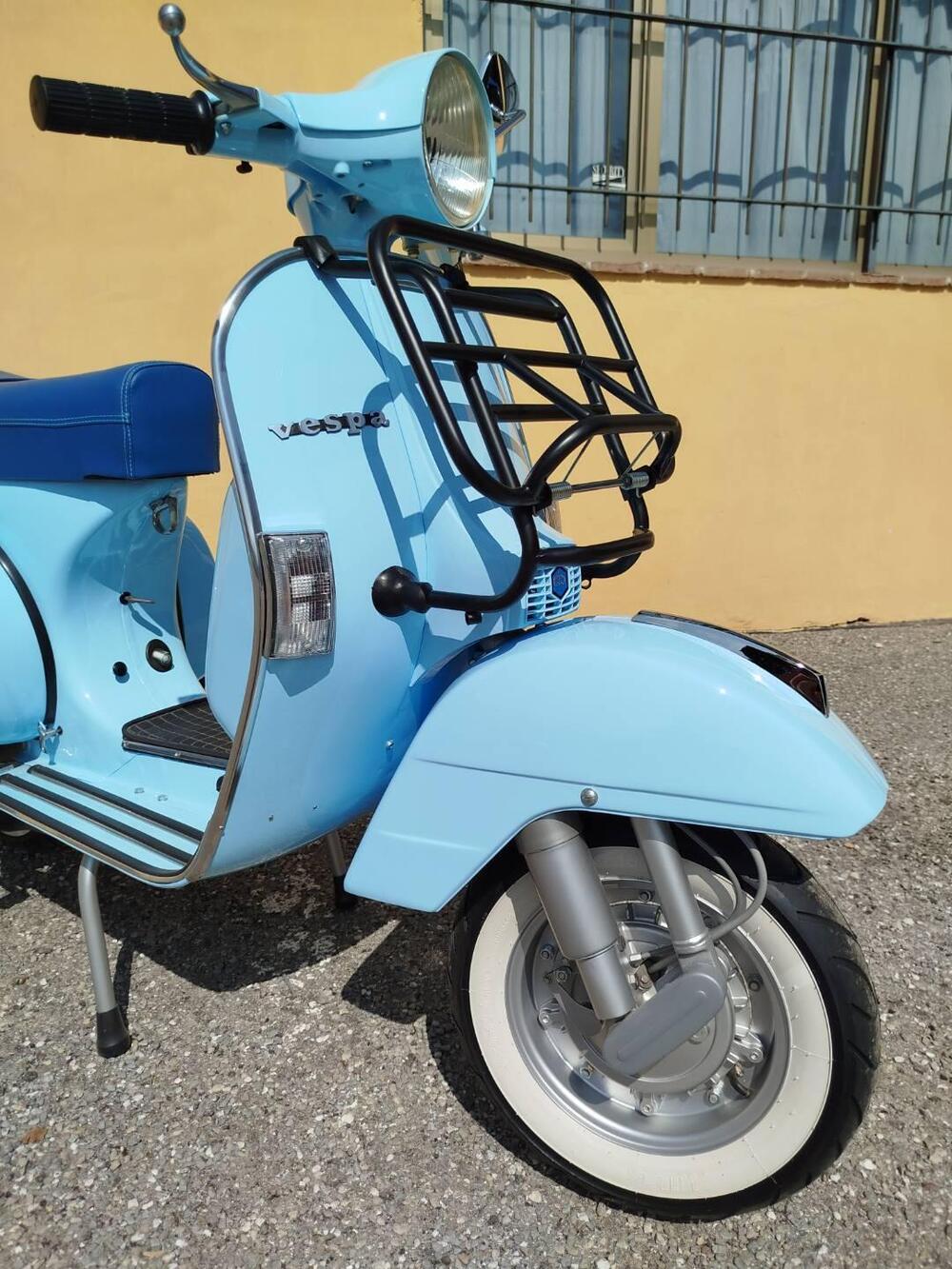 Vespa P 200 E miscelatore (3)