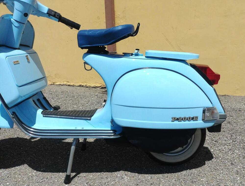 Vespa P 200 E miscelatore (4)