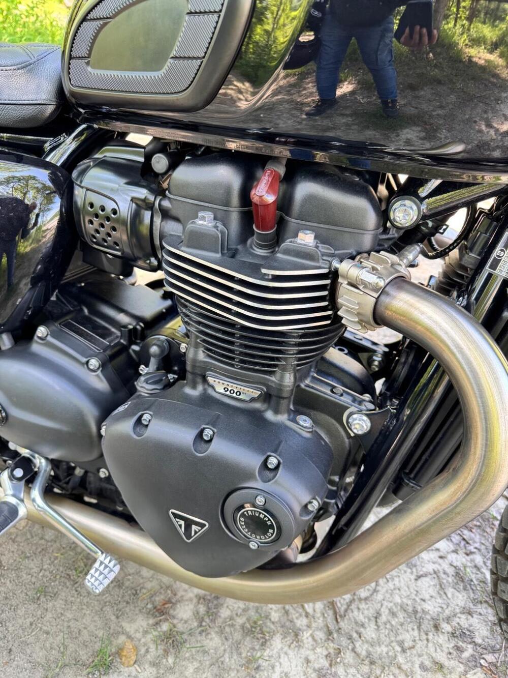 Triumph Bonneville T100 (2021 - 25) (7)