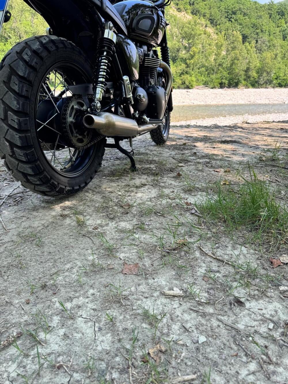 Triumph Bonneville T100 (2021 - 25) (10)