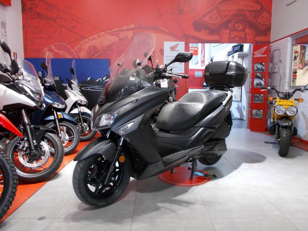 Kymco X-Town 300i ABS (2016 - 20) (2)
