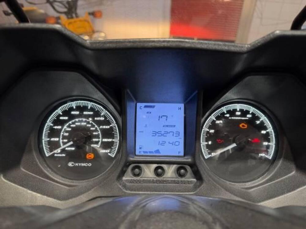 Kymco X-Town 300i ABS (2016 - 20) (12)