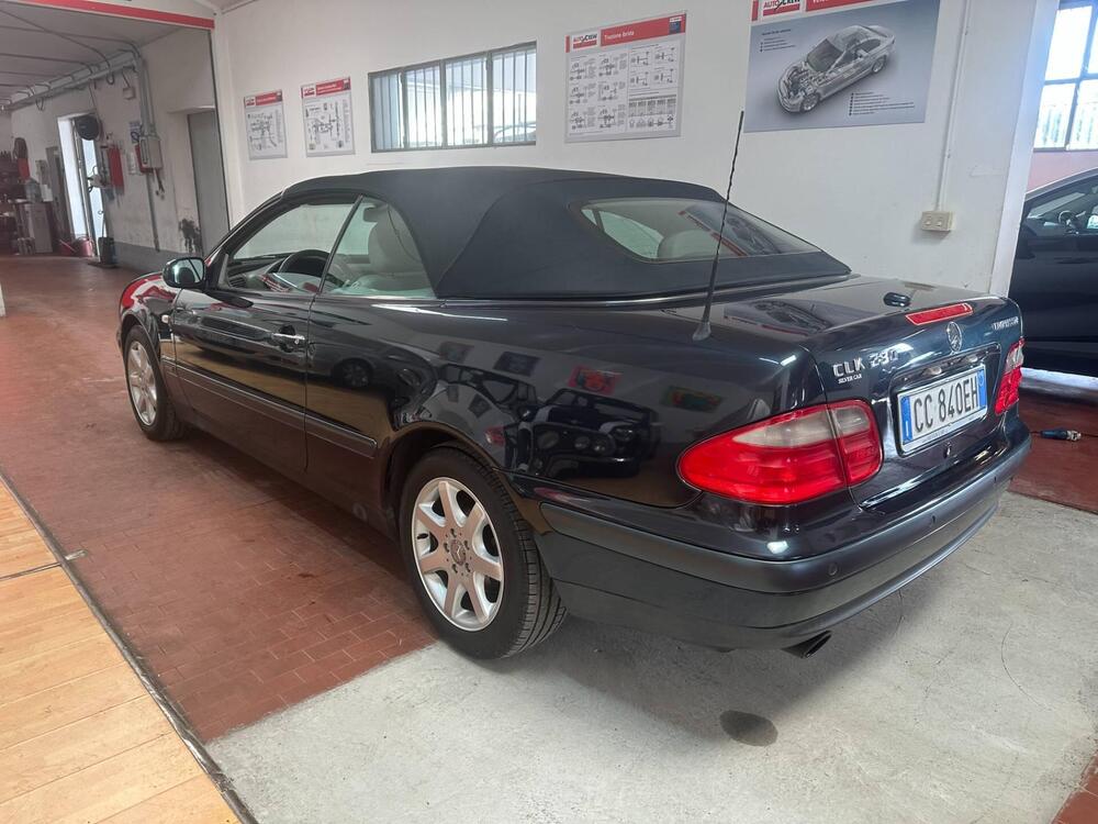 Mercedes-Benz CLK usata a Arezzo (3)