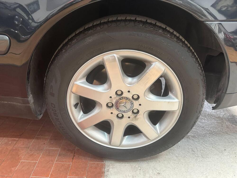 Mercedes-Benz CLK usata a Arezzo (4)