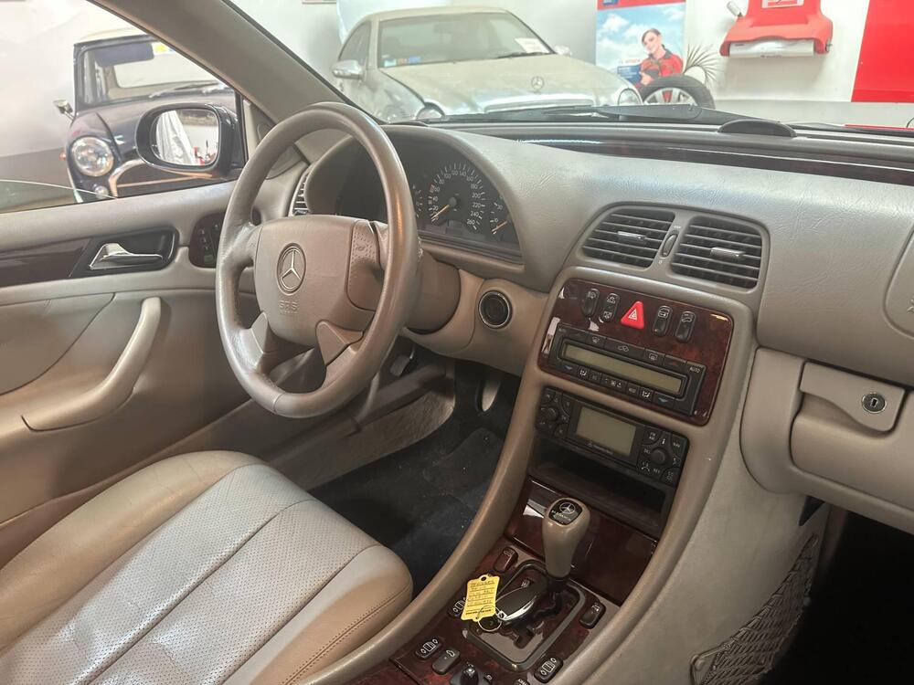 Mercedes-Benz CLK usata a Arezzo (10)