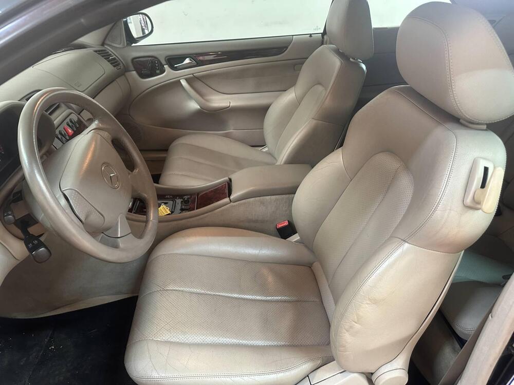 Mercedes-Benz CLK usata a Arezzo (12)