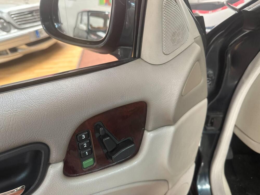 Mercedes-Benz CLK usata a Arezzo (14)