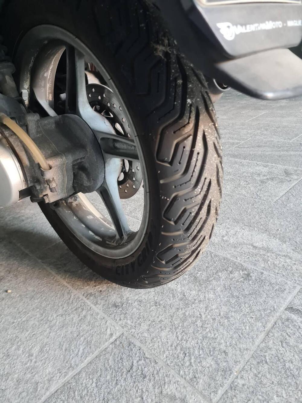 Honda SH 125 i (2009 - 12) (2)