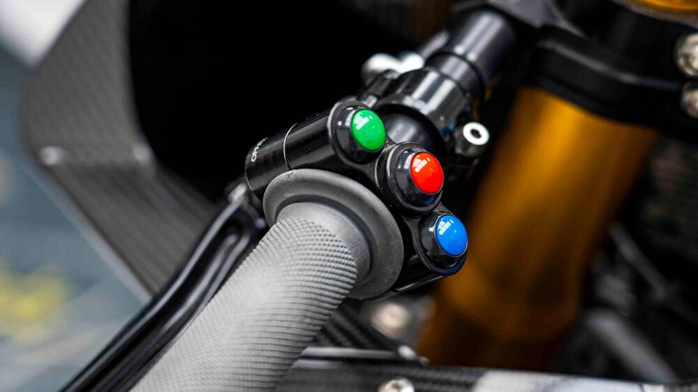 Bmw HP4 Race (2017 - 20) (14)