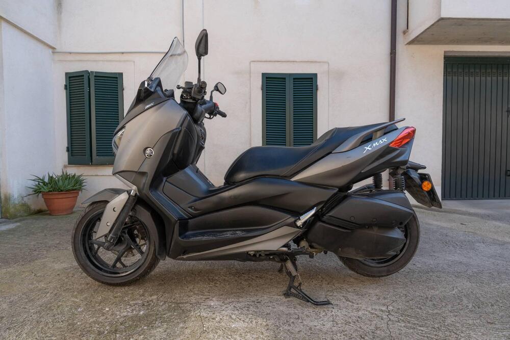 Yamaha X-Max 300 ABS (2017 - 20) (2)
