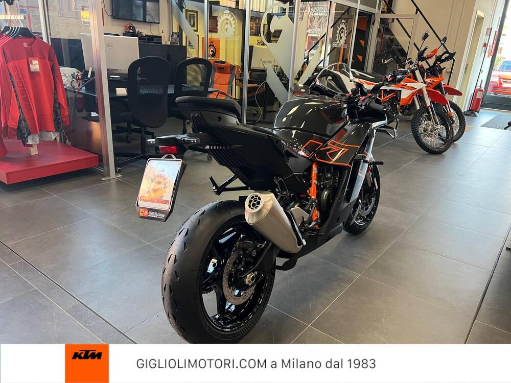 KTM 990 RC R (2026) (5)