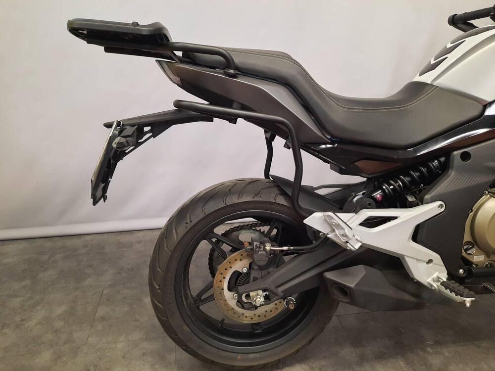 CFMOTO 650MT (2021 - 24) (15)