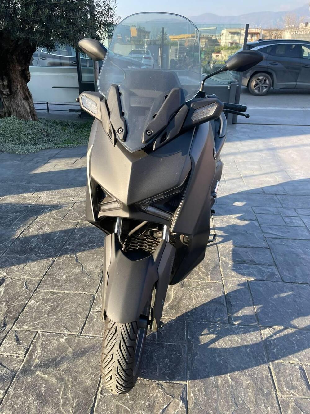 Yamaha X-Max 300 (2021 - 24) (2)