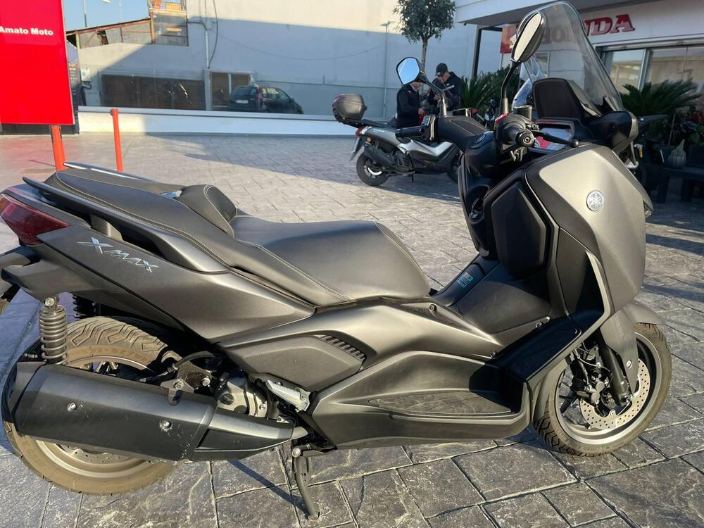 Yamaha X-Max 300 (2021 - 24) (3)