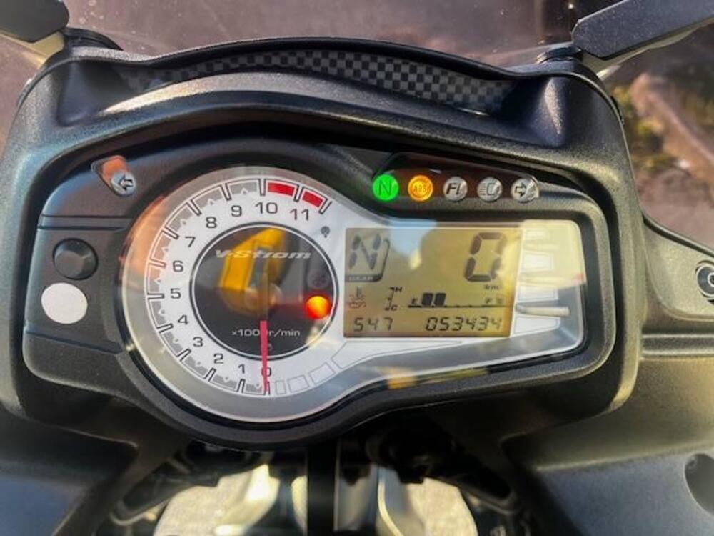 Suzuki V-Strom 650 ABS (2011 - 17) (2)