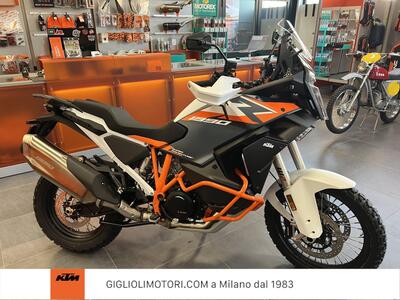 KTM 1390 Super Adventure R (2026) nuova