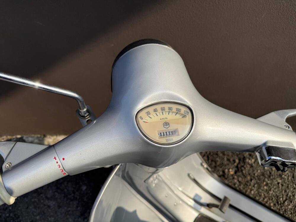 Vespa Primavera 125 VMA2T (5)