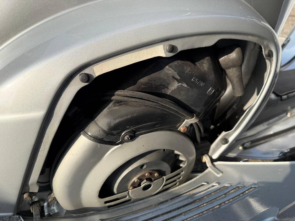 Vespa Primavera 125 VMA2T (9)