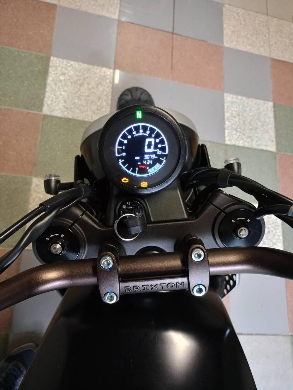 Brixton Motorcycles Crossfire 500 X (2021 - 26) (4)