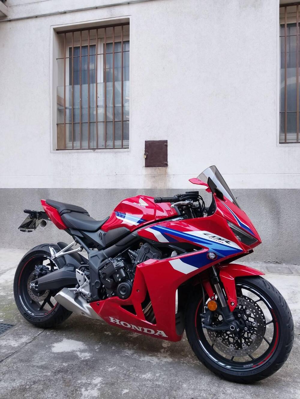 Honda CBR 650 R E-Clutch (2024 - 26)