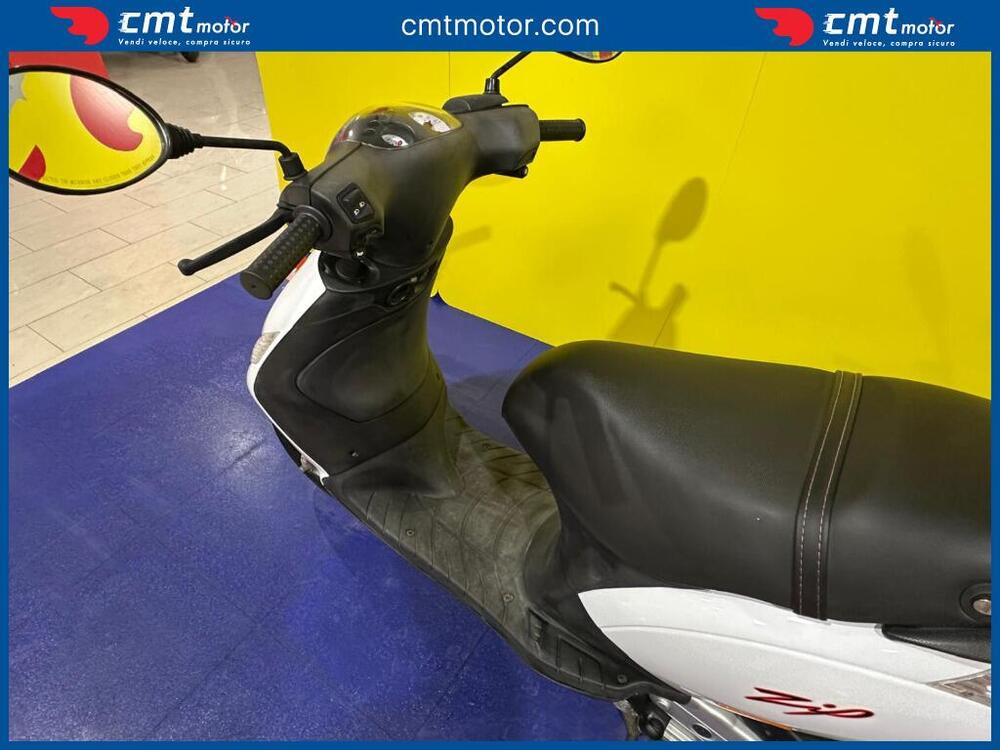 Piaggio Zip 50 S 4T (2021 - 25) (9)