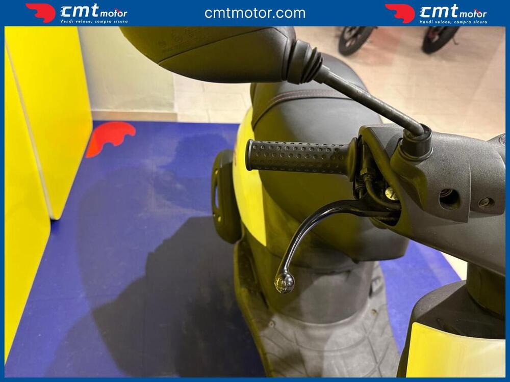 Piaggio Zip 50 S 4T (2021 - 25) (11)
