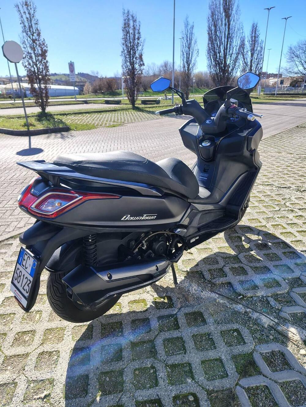 Kymco Downtown 350i ABS (2015 - 17) (6)