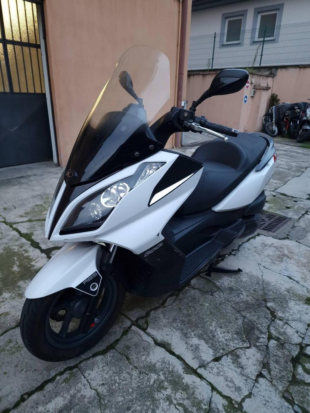 Kymco Downtown 300i ABS (2009 - 17) (4)