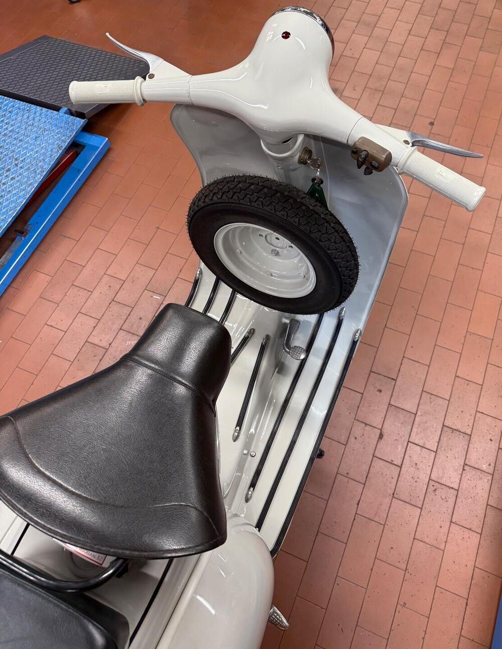 Piaggio Vespa (9)