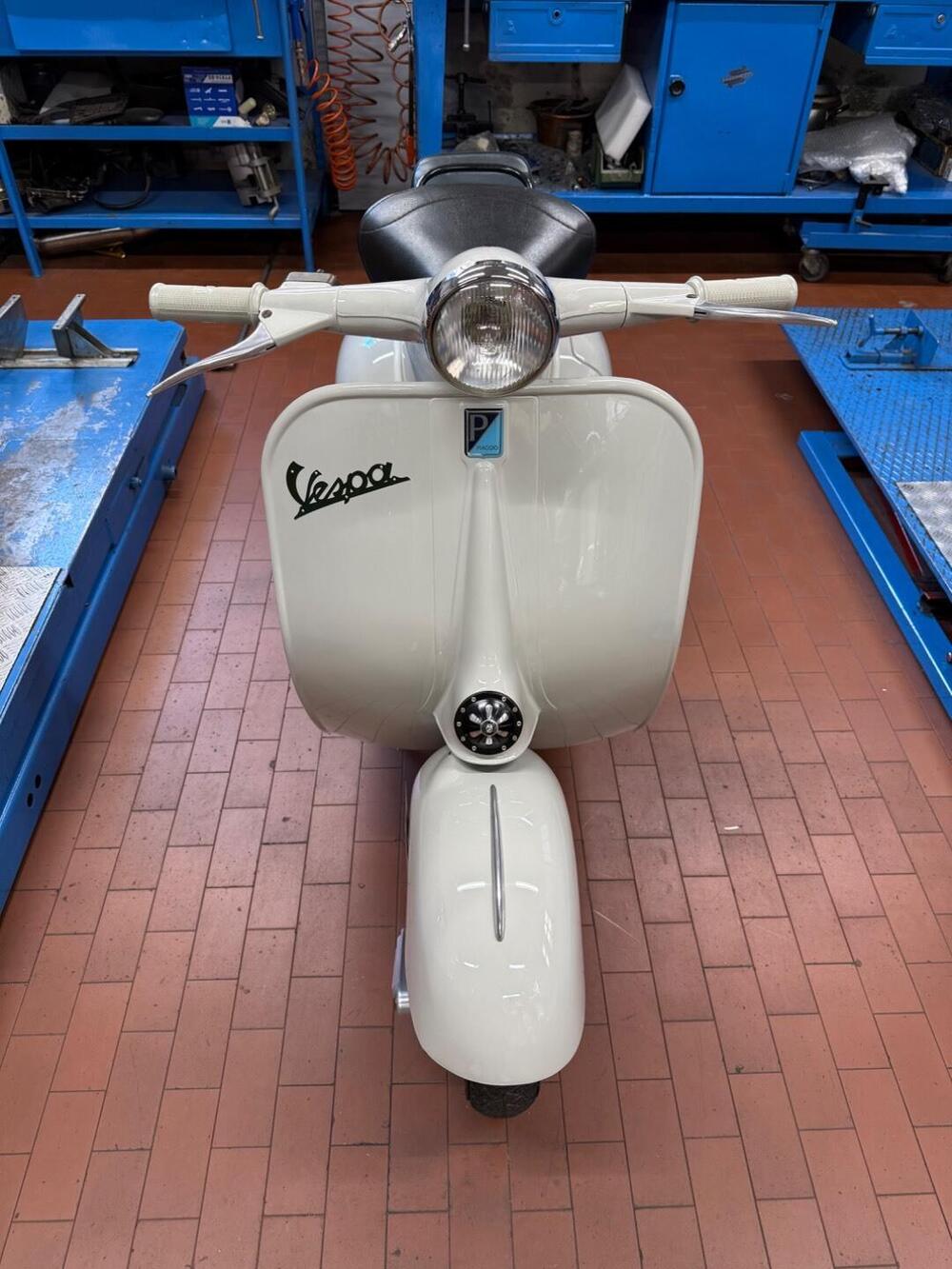 Piaggio Vespa (12)