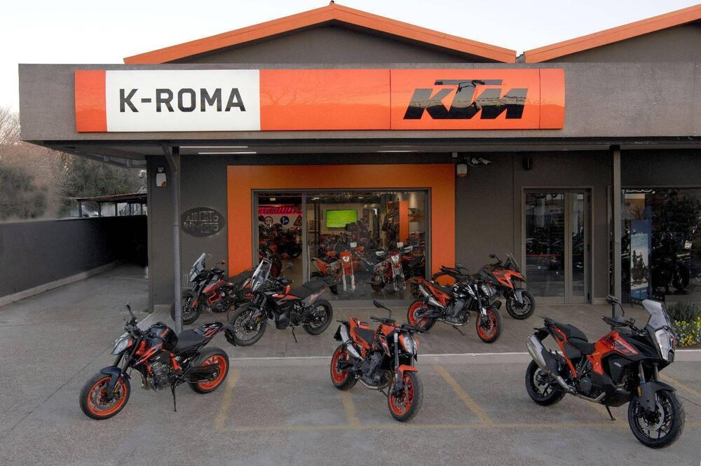 KTM 1290 Super Duke GT (2022 - 25) (13)