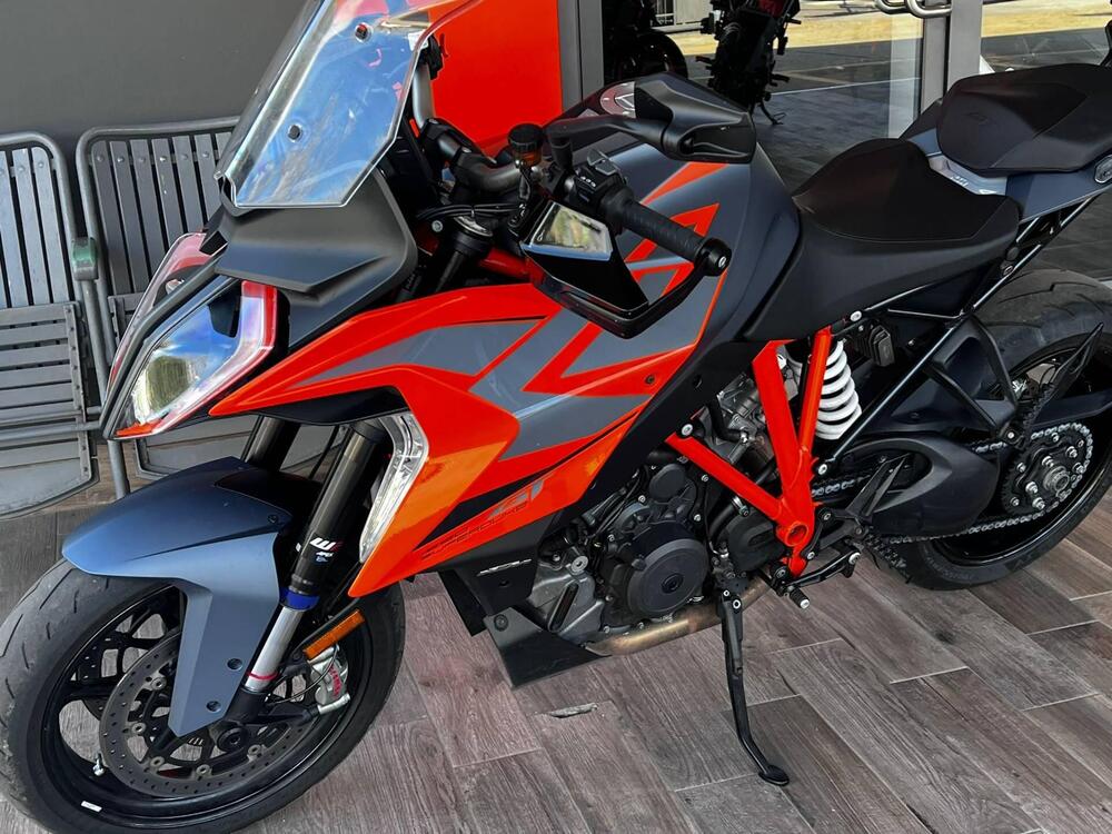 KTM 1290 Super Duke GT (2022 - 25) (8)