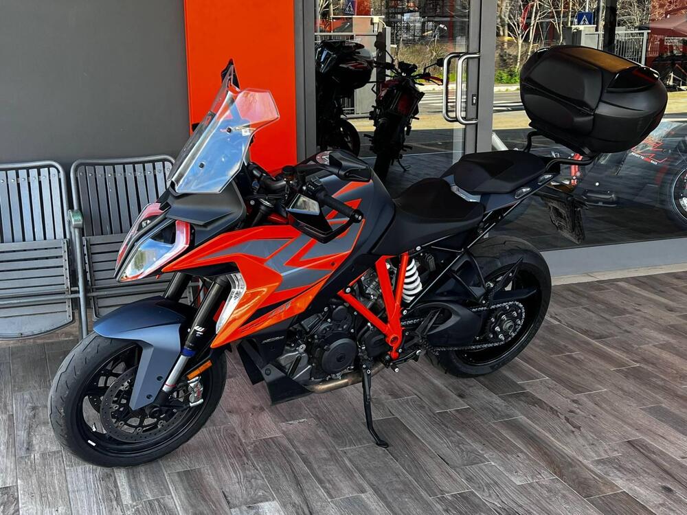 KTM 1290 Super Duke GT (2022 - 25) (9)