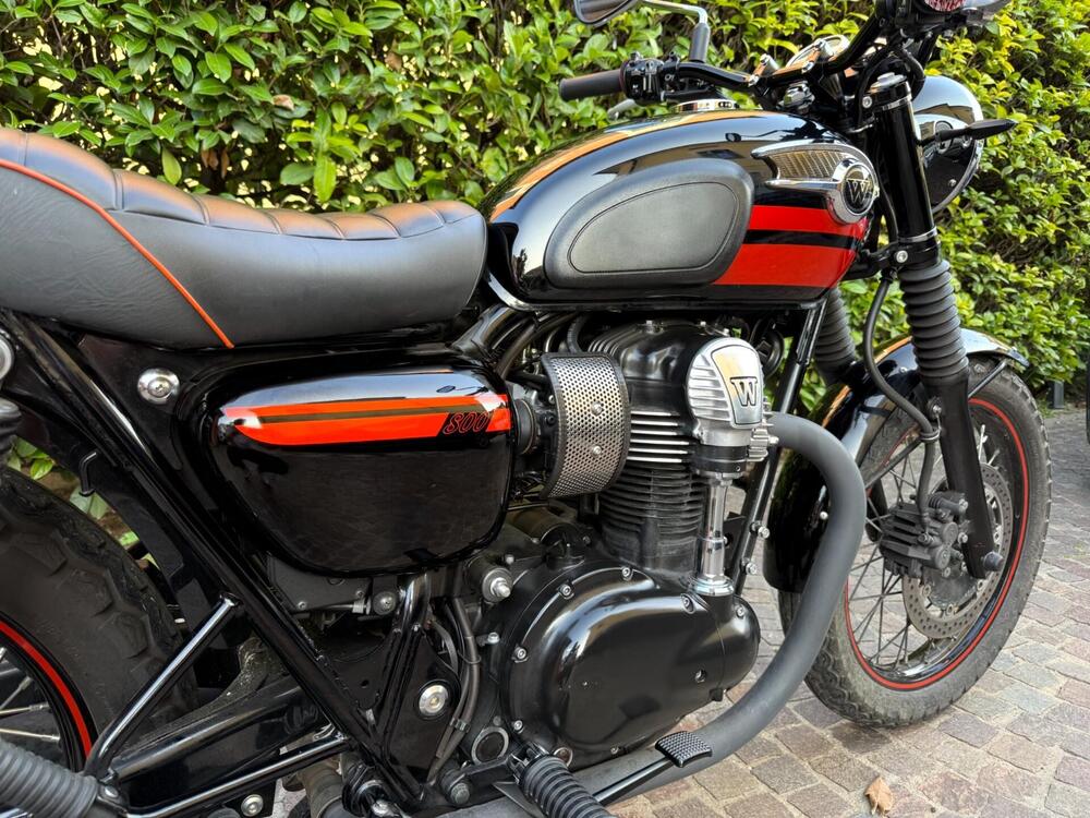 Kawasaki W 800 (2010 - 17) (3)