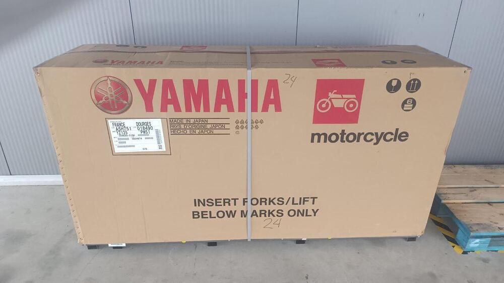 Yamaha YZ 125 70th Anniversary Edition (2026) (3)