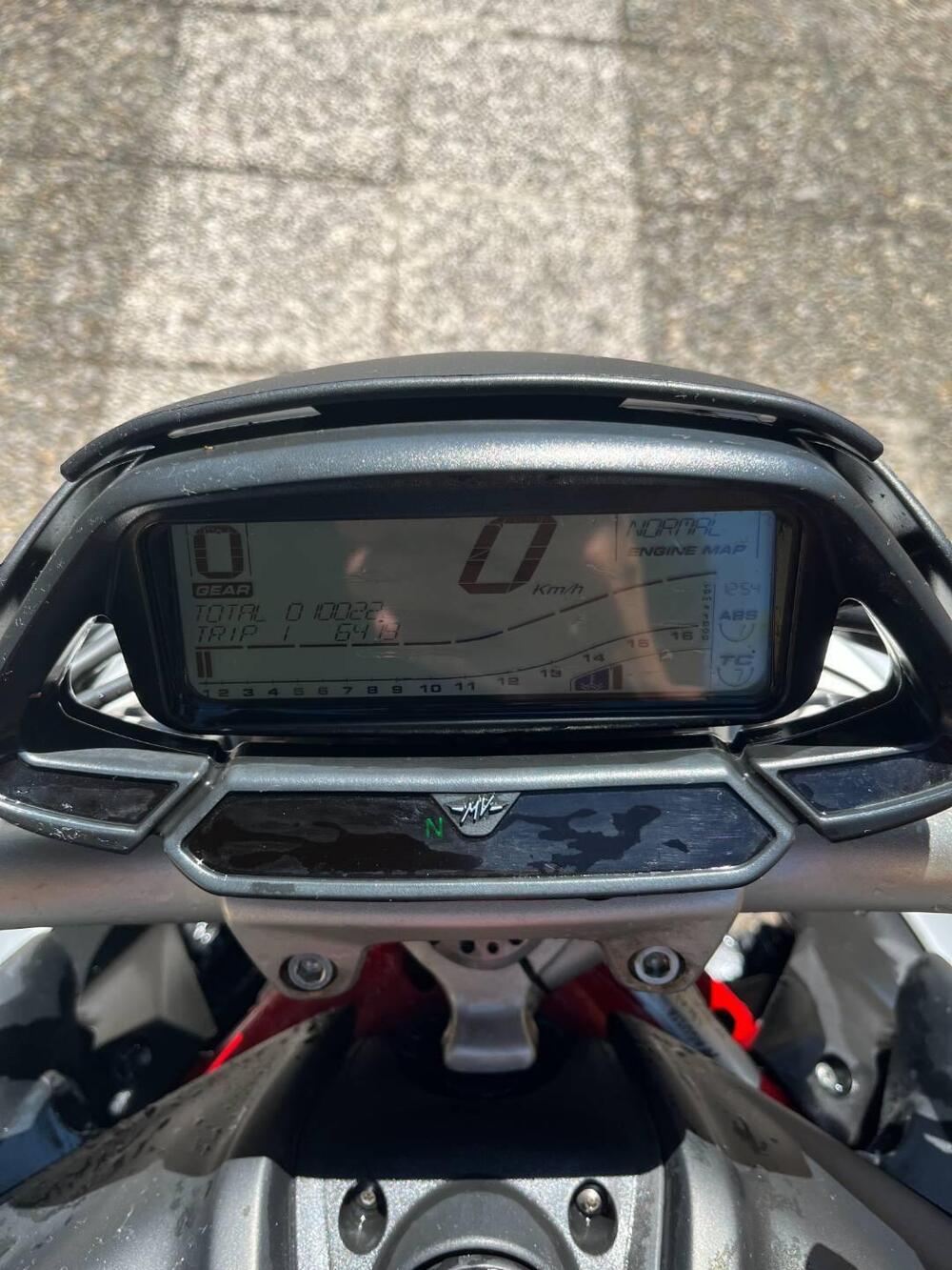 MV Agusta Brutale 800 EAS ABS (2016 - 19) (6)