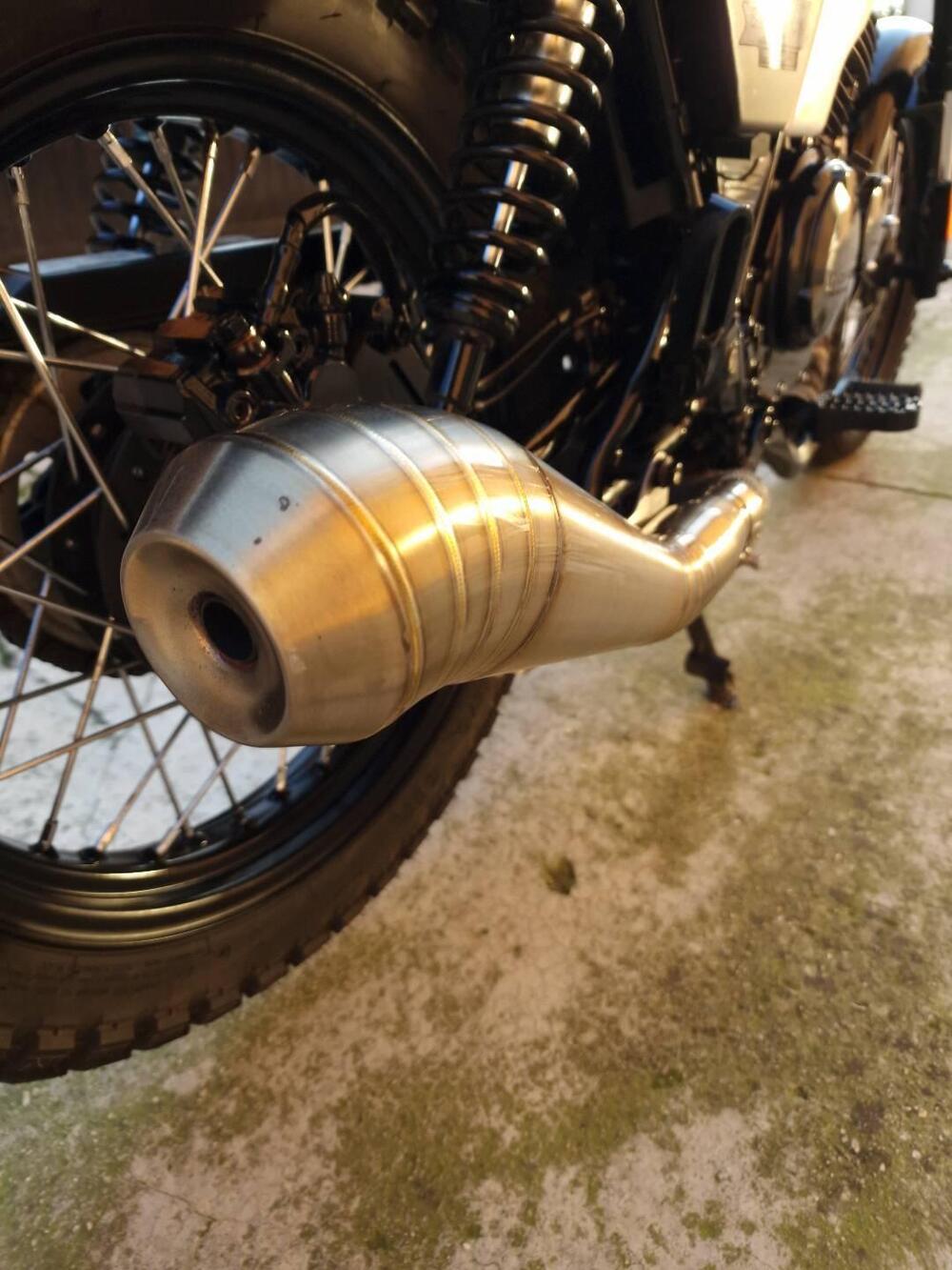 Brixton Motorcycles Glanville 250 X (2018 - 19) (9)