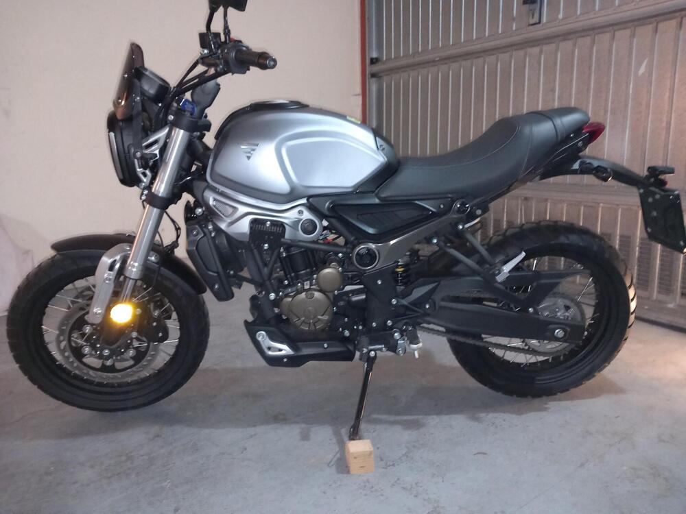 Voge Trofeo 300AC (2021 - 26)