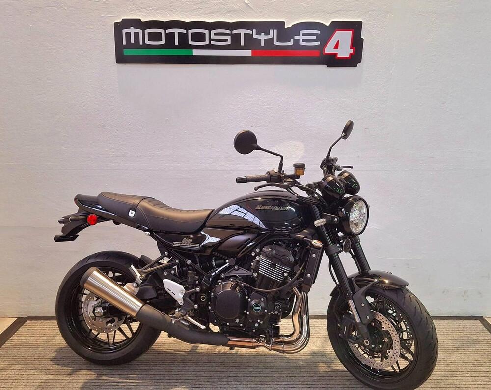 Kawasaki Z 900 RS Black Ball Edition (2026)